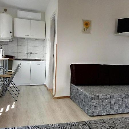 Kiad-Lak Apartmanok - Szep Kartya Elfogado Abádszalók المظهر الخارجي الصورة
